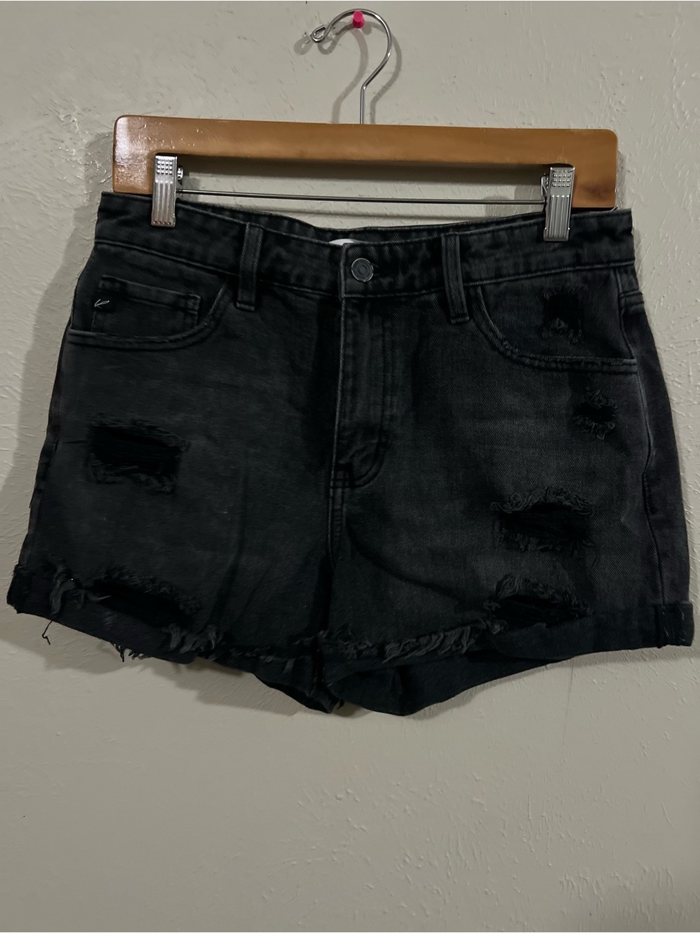 KanCan Black Distressed Denim Women's Shorts size 7/27